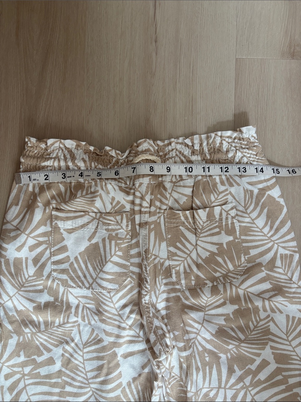 NEW Neutral Leaf Print Wide-Leg Linen Blend Pants - Picture 5 of 8